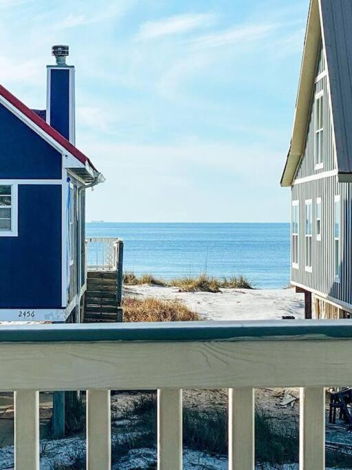 Eye-Catching Property W/ Picturesque Coastal Views Галф Шорс Екстериор снимка